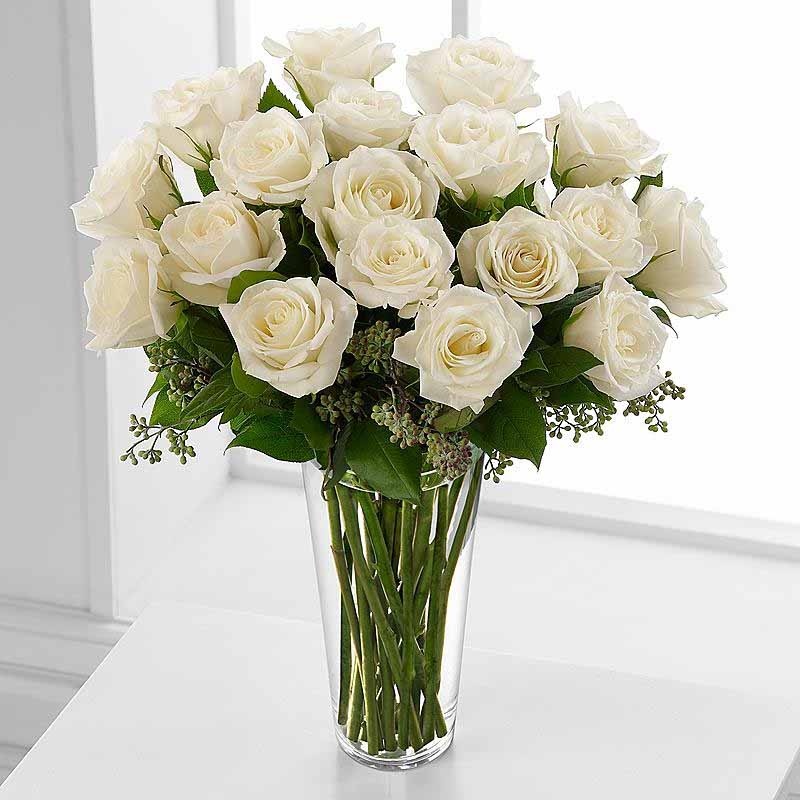 20 White Flowers Arrengement
